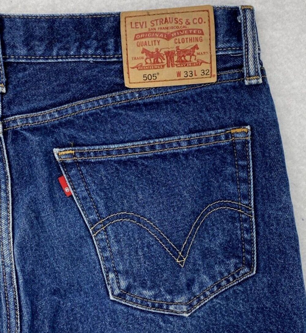 Levi's 505 Straight Fit Jeans Mens 33x32 Medium Wash Blue 100% Cotton Denim - Picture 10 of 15